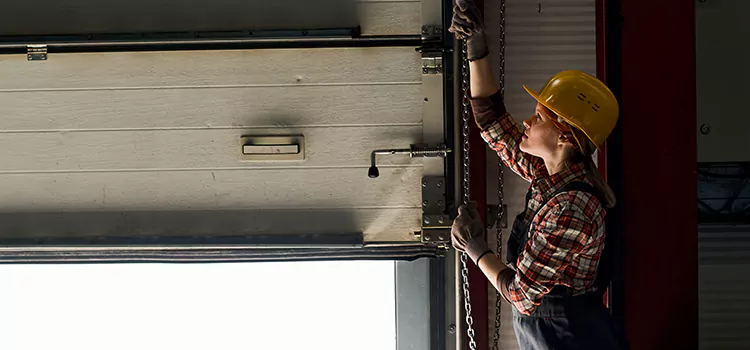 Addressing Common Garage Door Stoppage Issues in Willoughby, OH